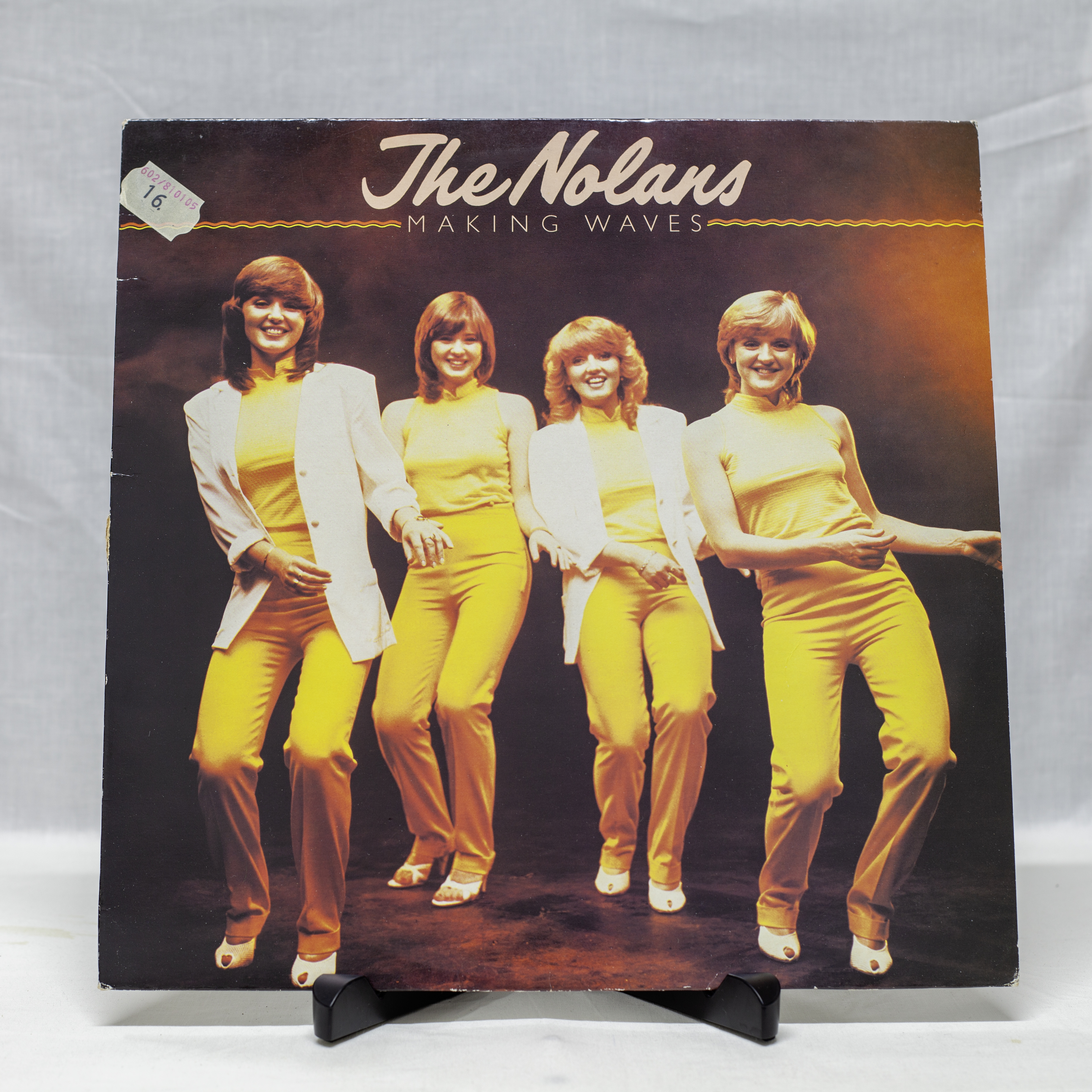 The Nolans – Making Waves