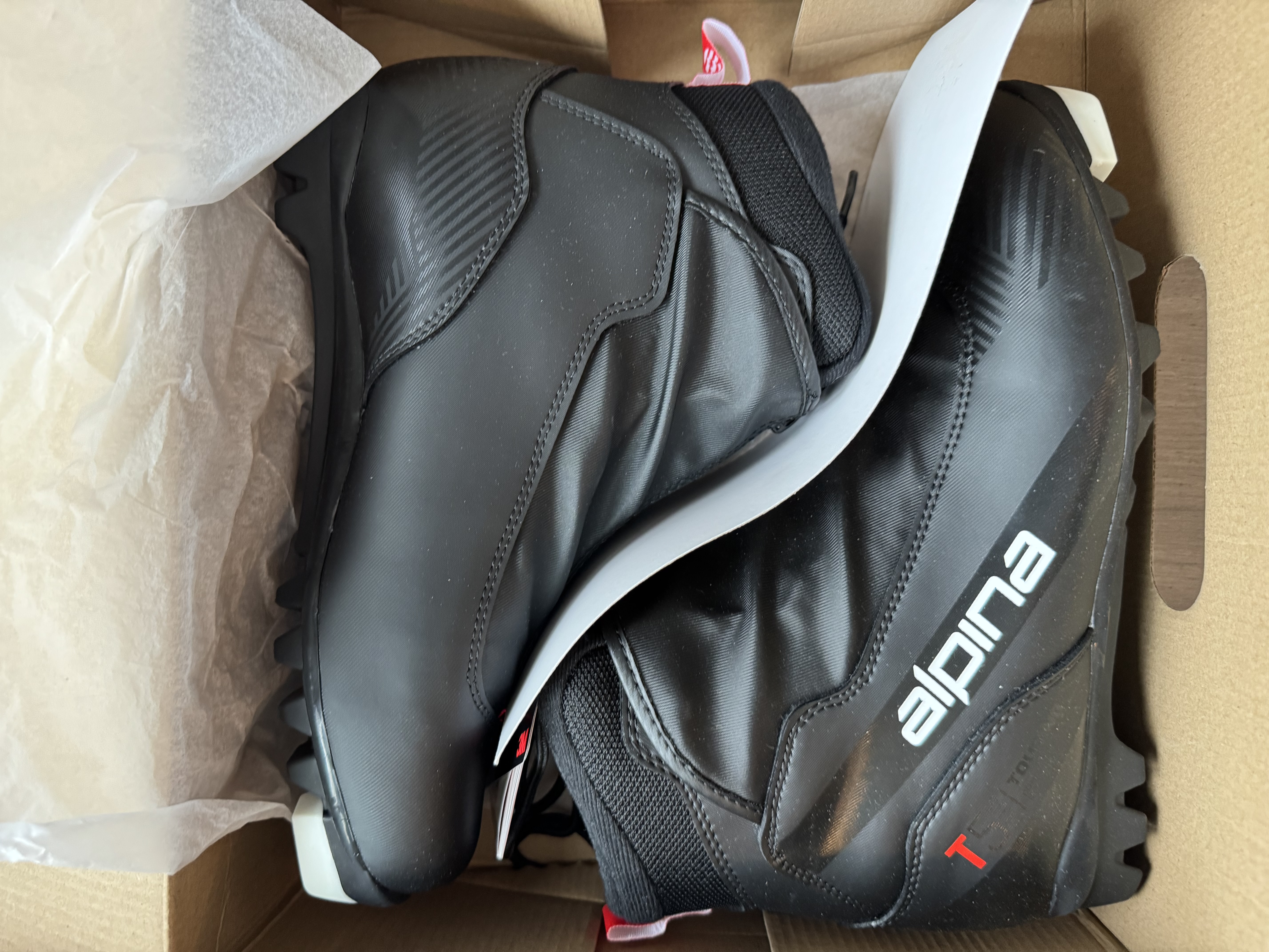 Alpina T5 Plus gönguskíðaskór nr 41