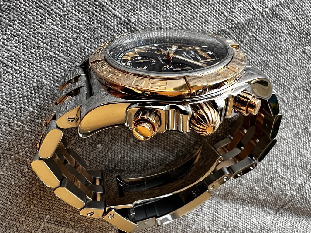 Breitling Chronomat B01