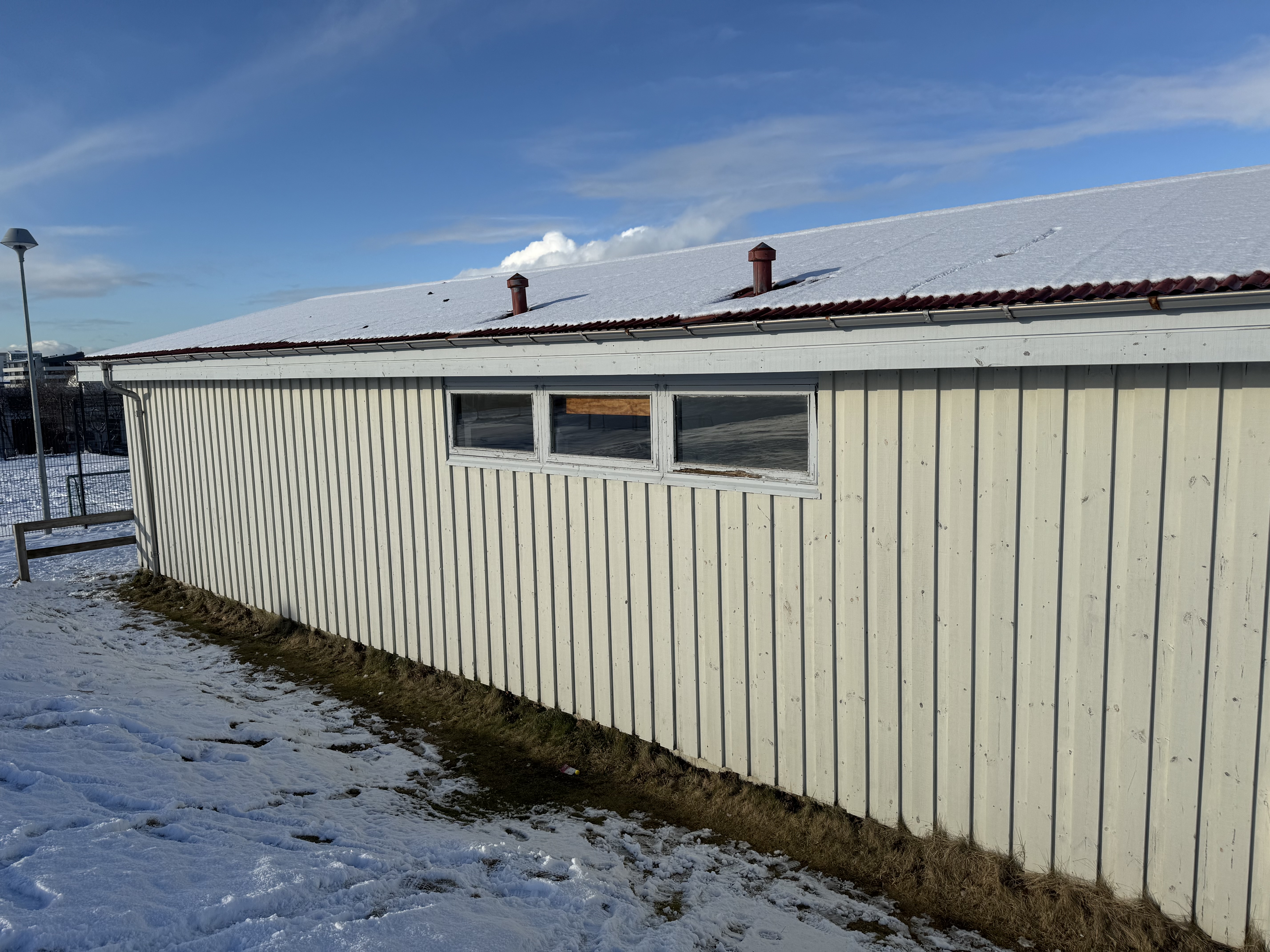 Færanleg húseining við Breiðholtsskóla