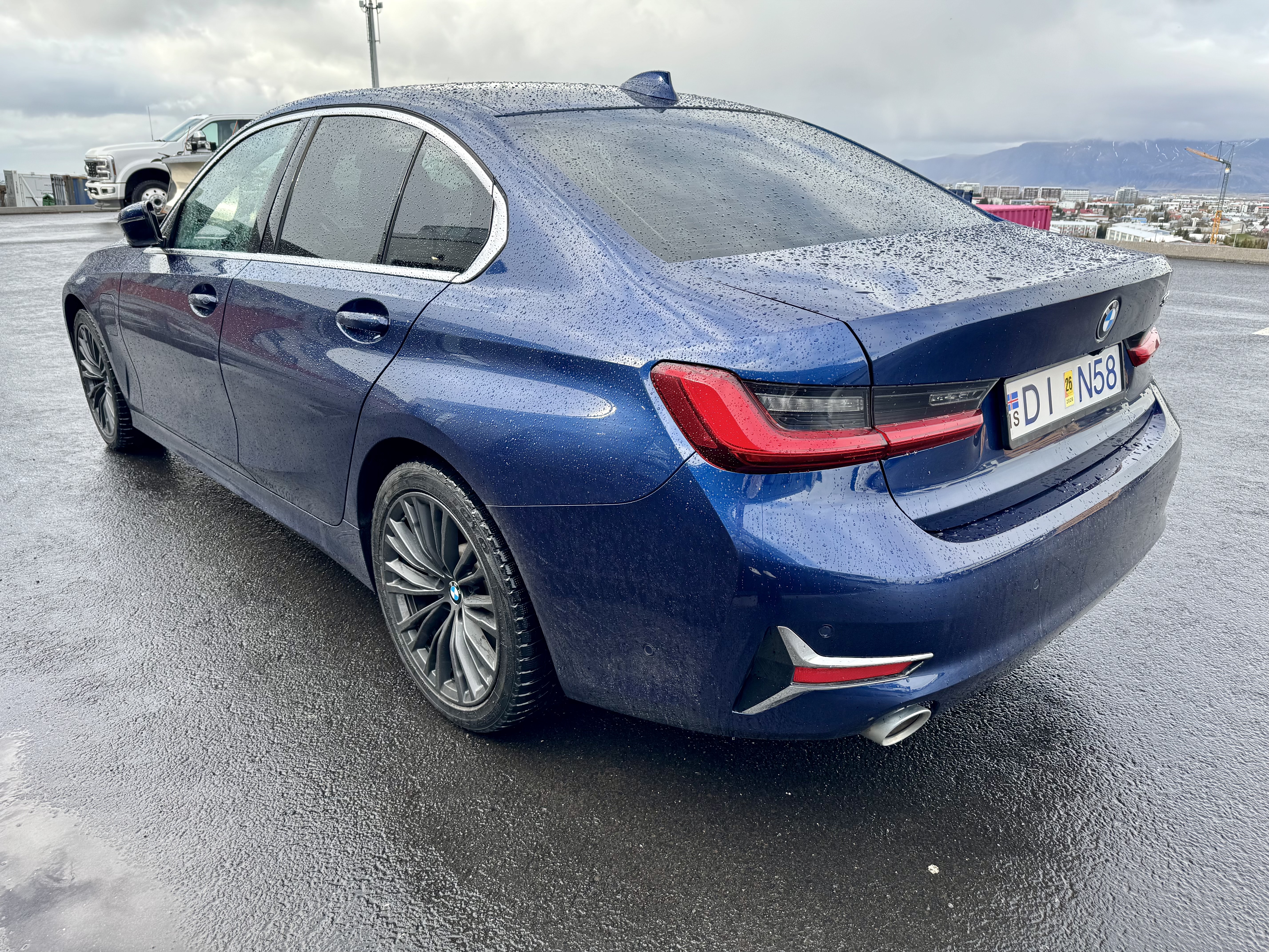 BMW 330e Luxury Line - 2020 - 63.000 km