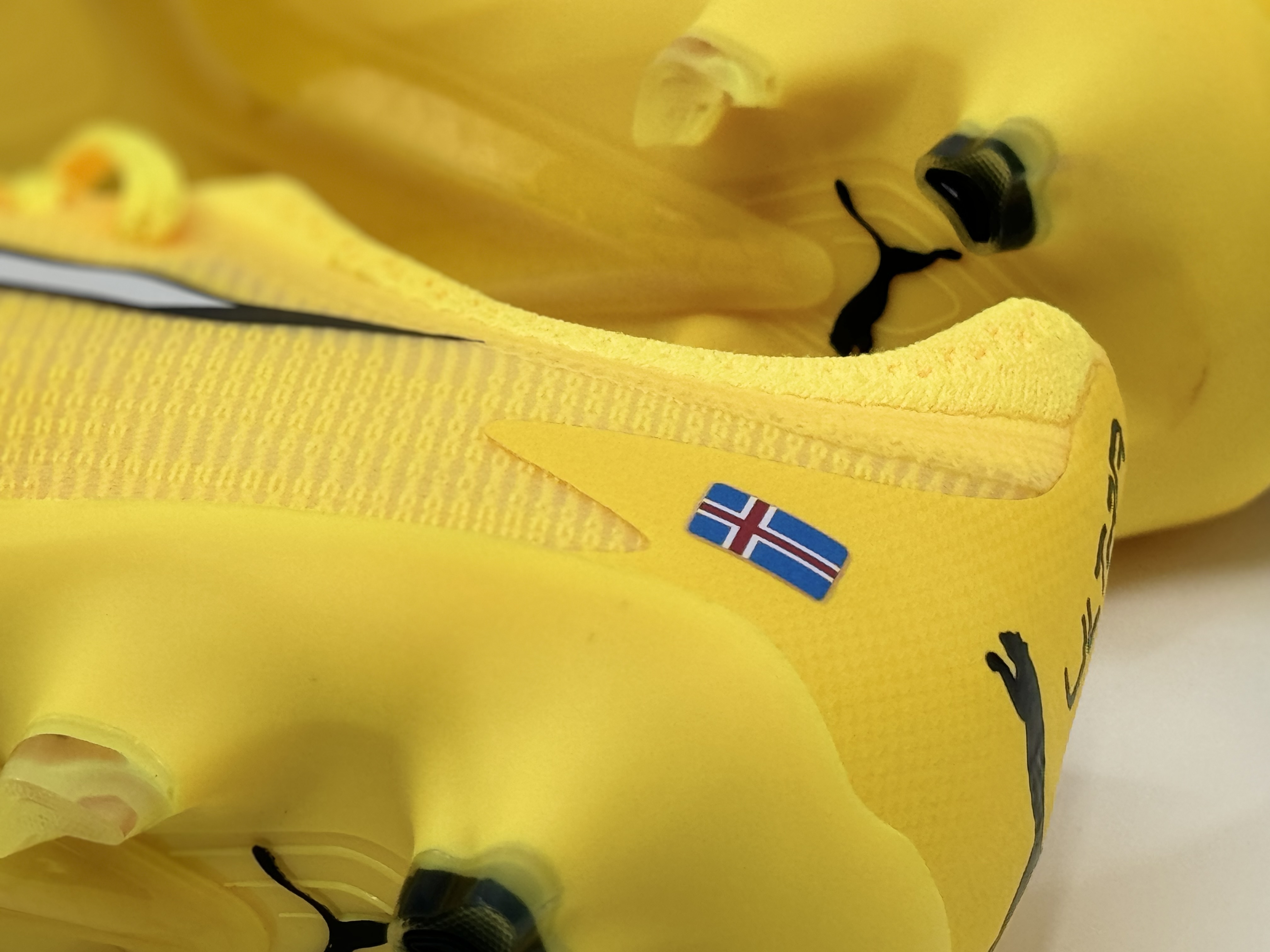 PUMA VIGGOSDOTTIR ICELAND - Gulir - Áritaðir fyrir vinningshafa