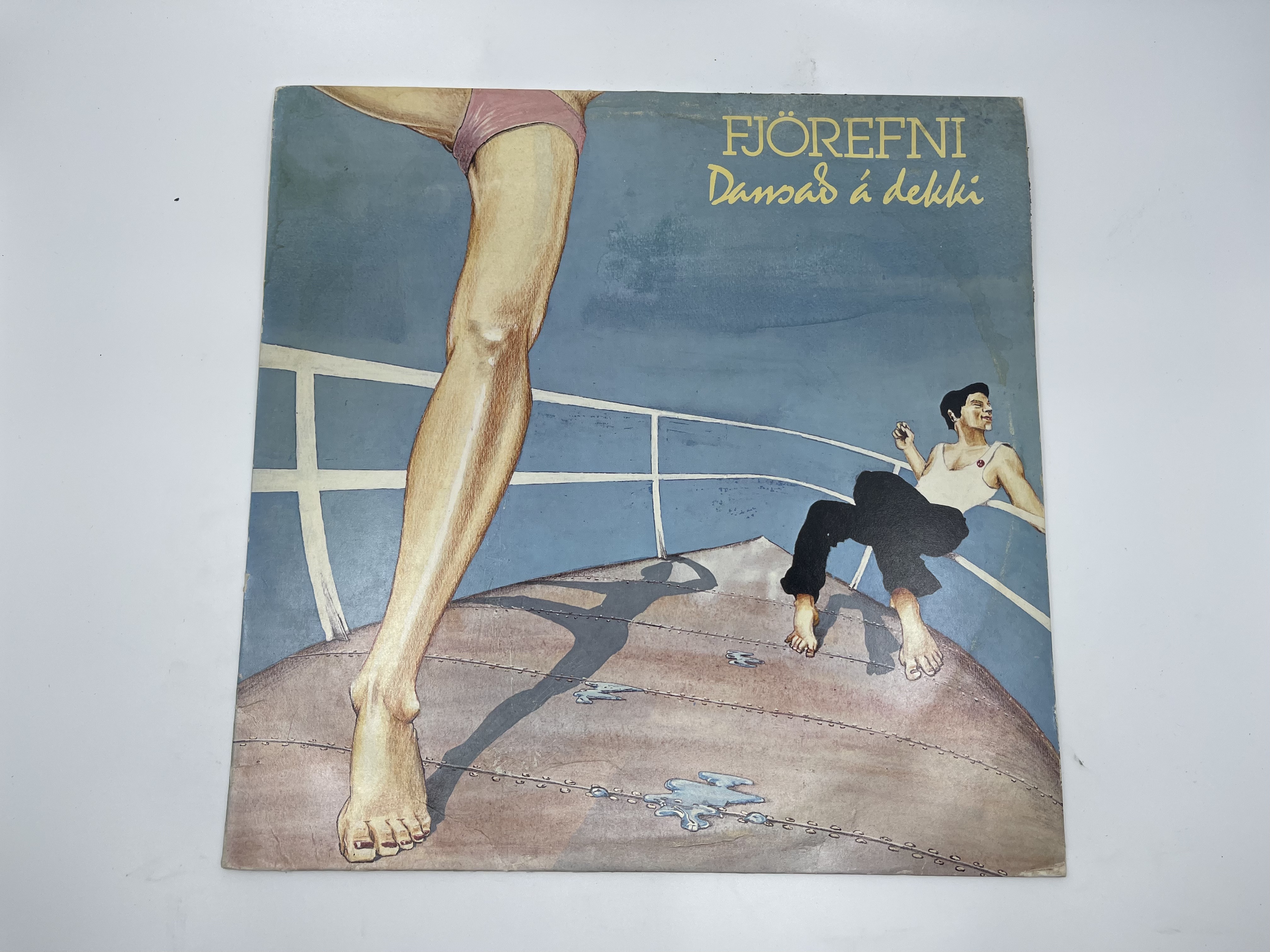 Fjörefni - Dansað á dekki