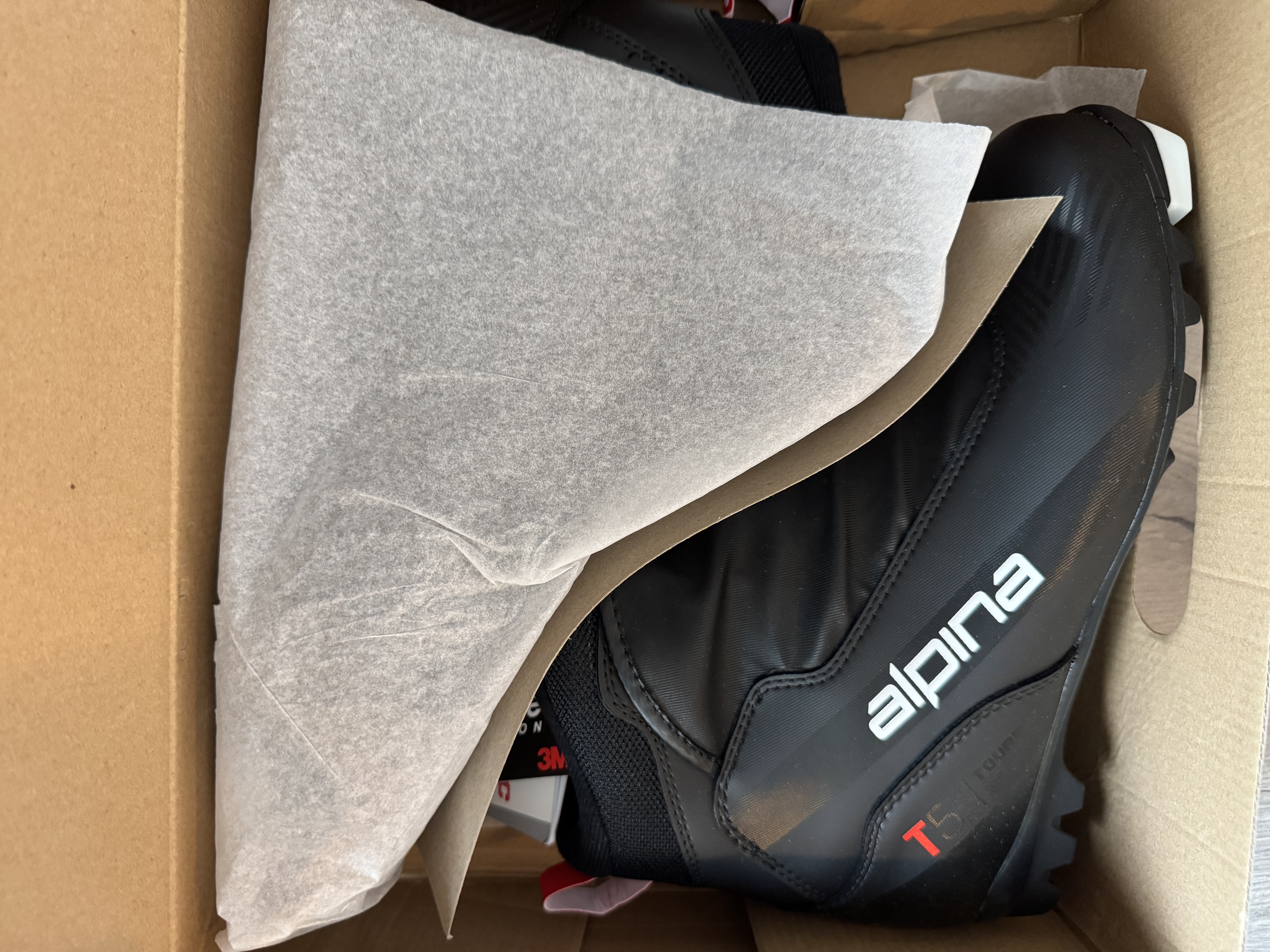 Alpina T5 Plus gönguskíðaskór nr 42