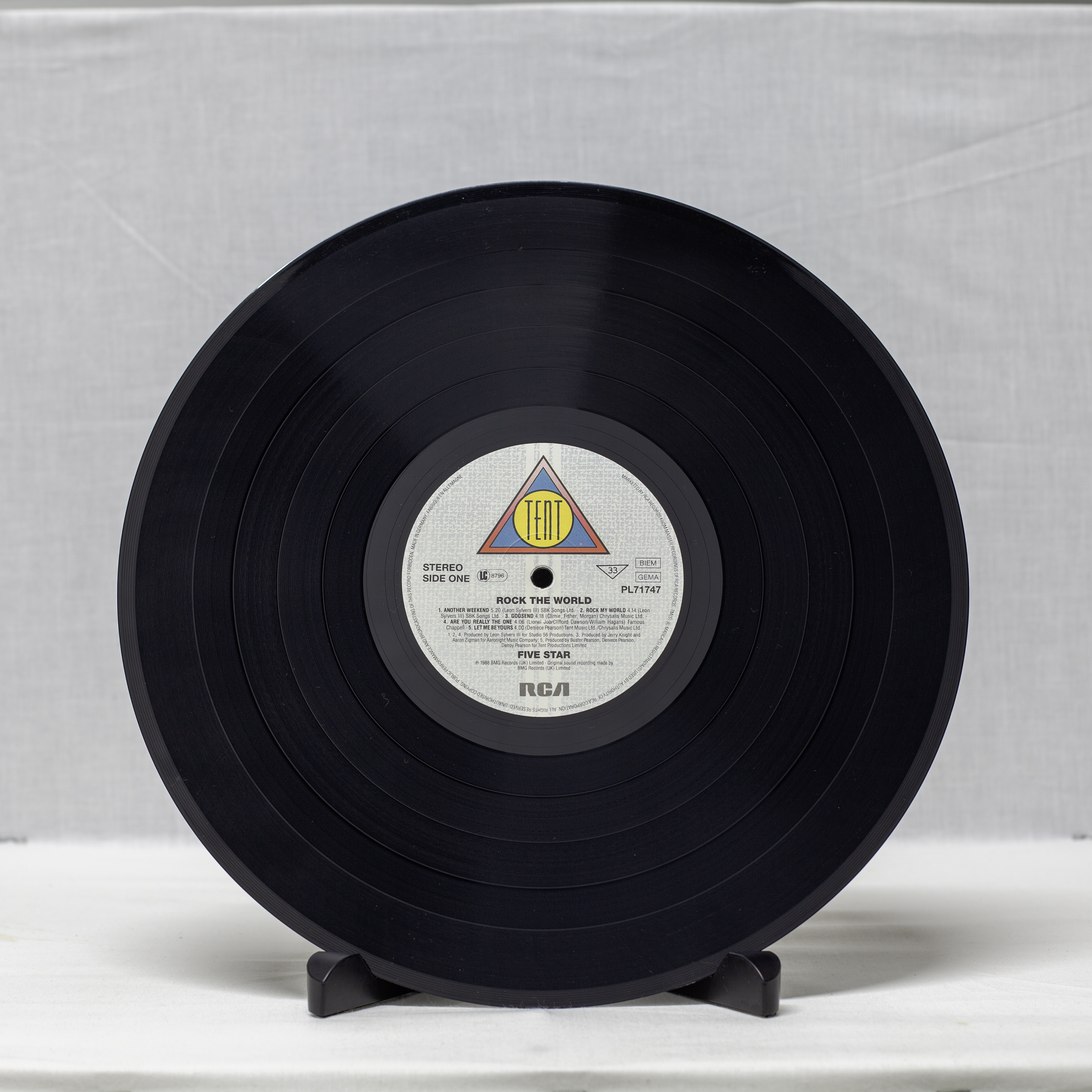 Five Star – Rock The World