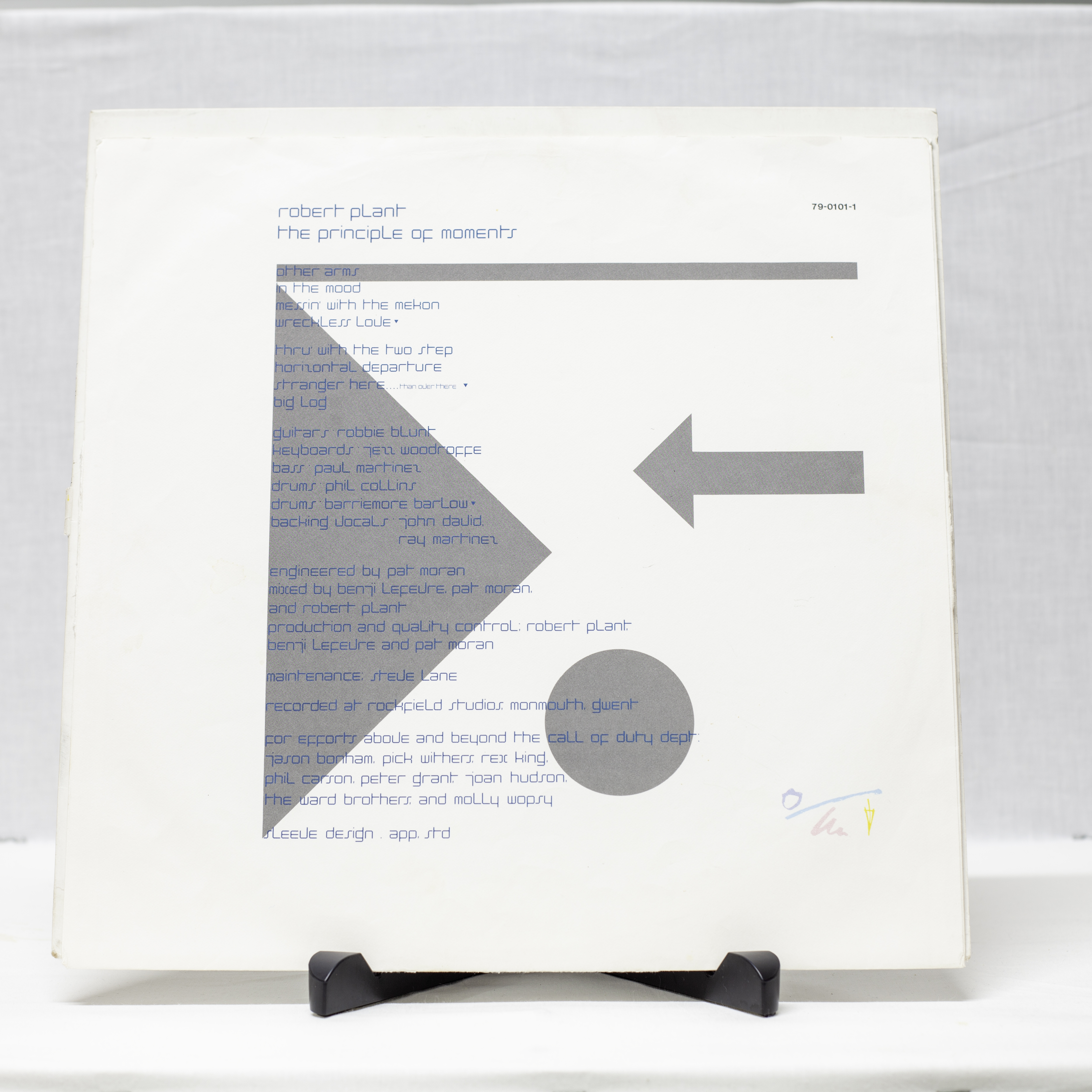 Robert Plant – The Principle Of Moments