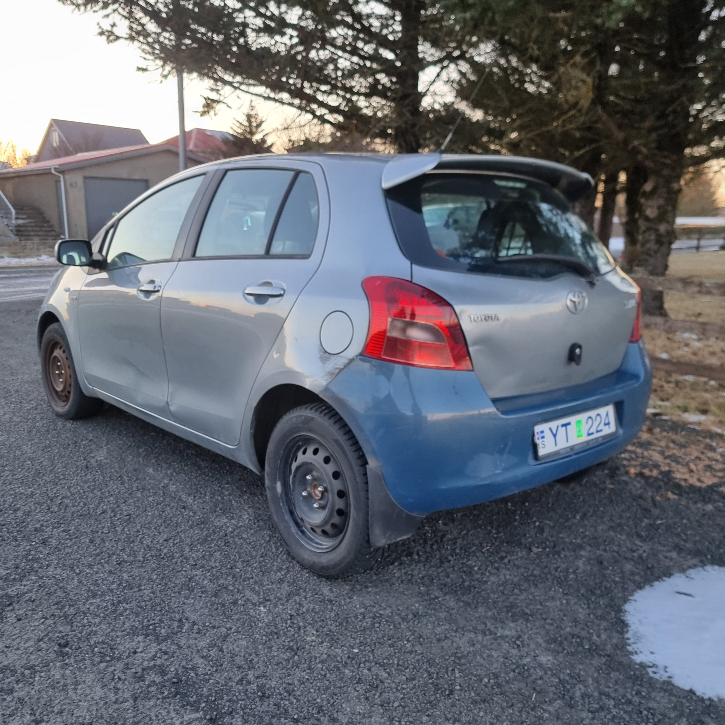 Toyota Yaris 2007 lítið keyrður!