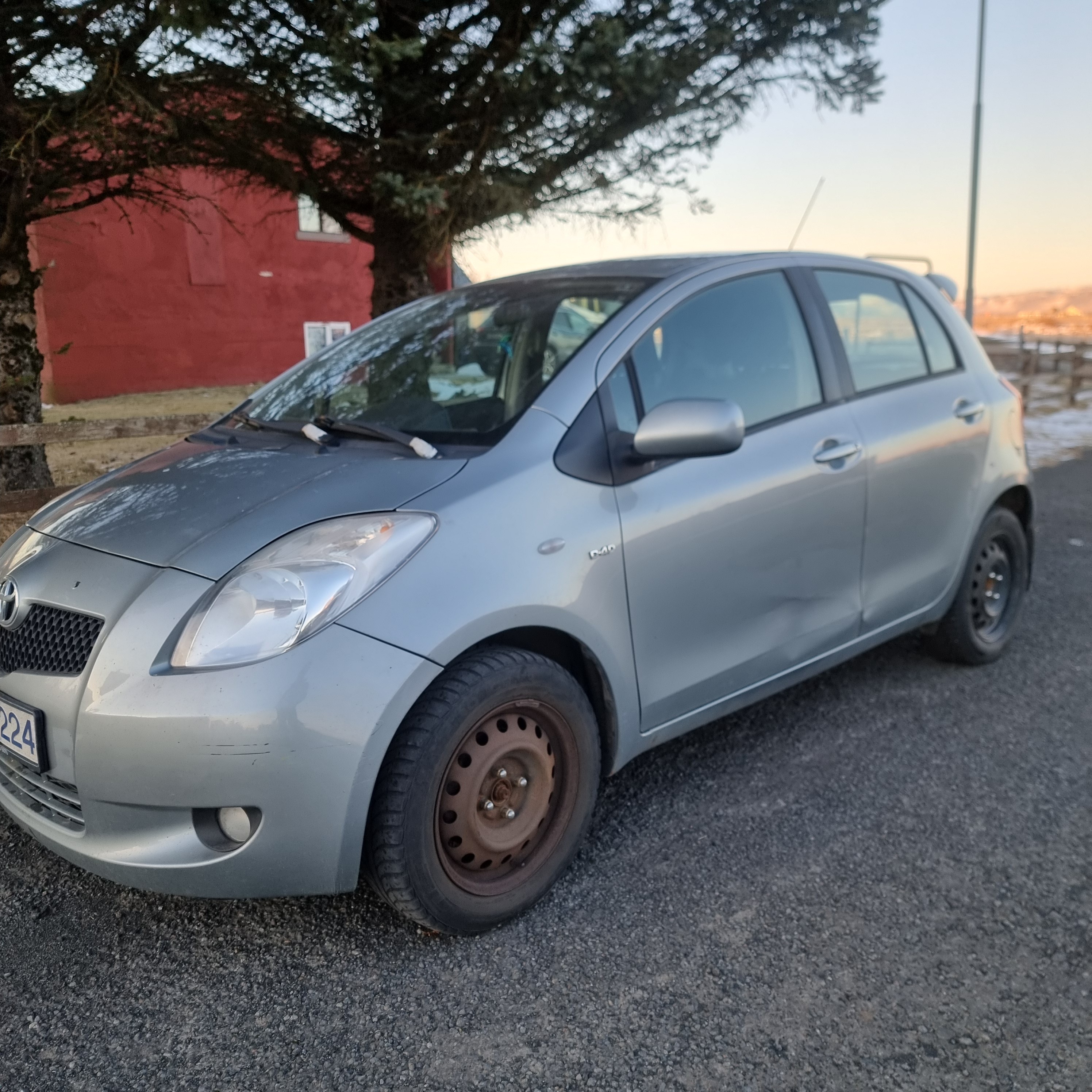 Toyota Yaris 2007 lítið keyrður!