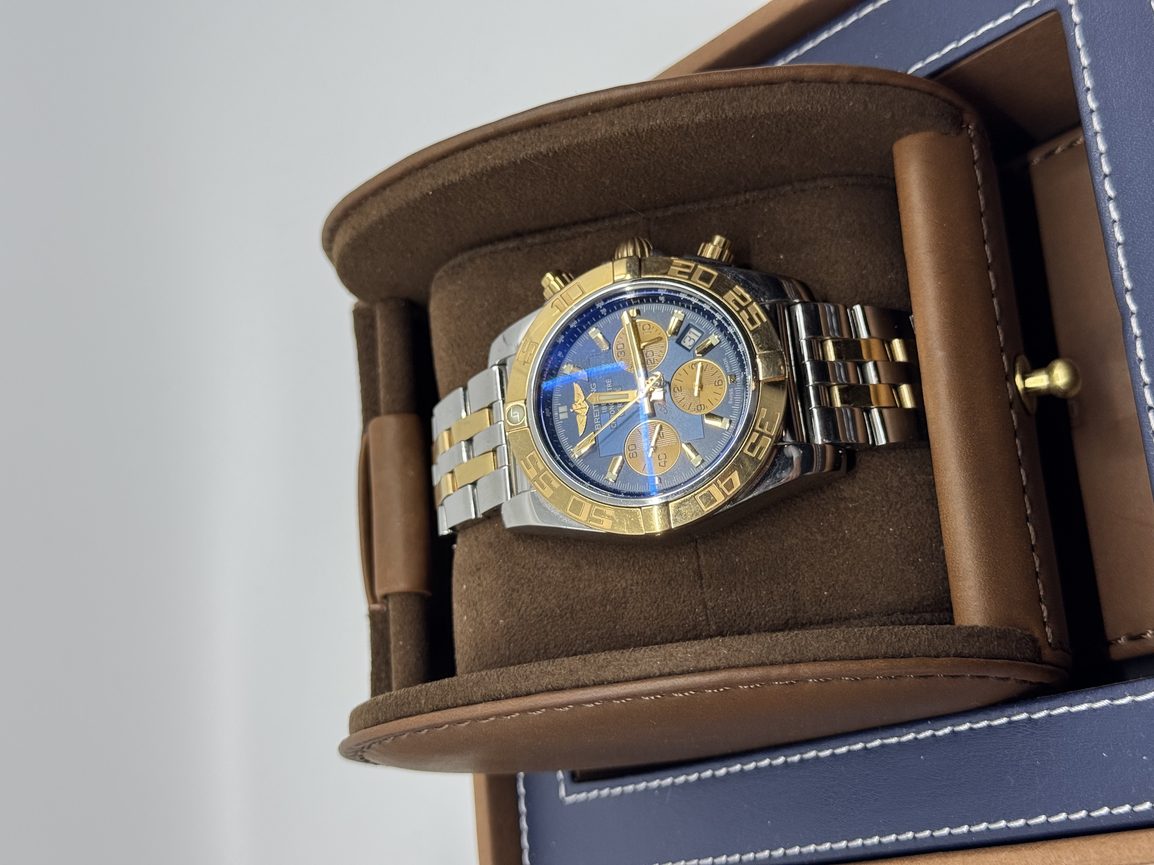 Breitling Chronomat B01 44 Two tone