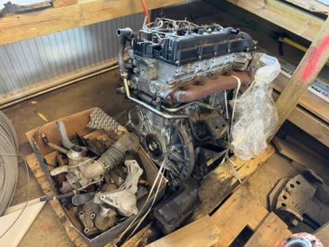 Biluð vél úr Mitsubishi L200 - 2014-2023 gen