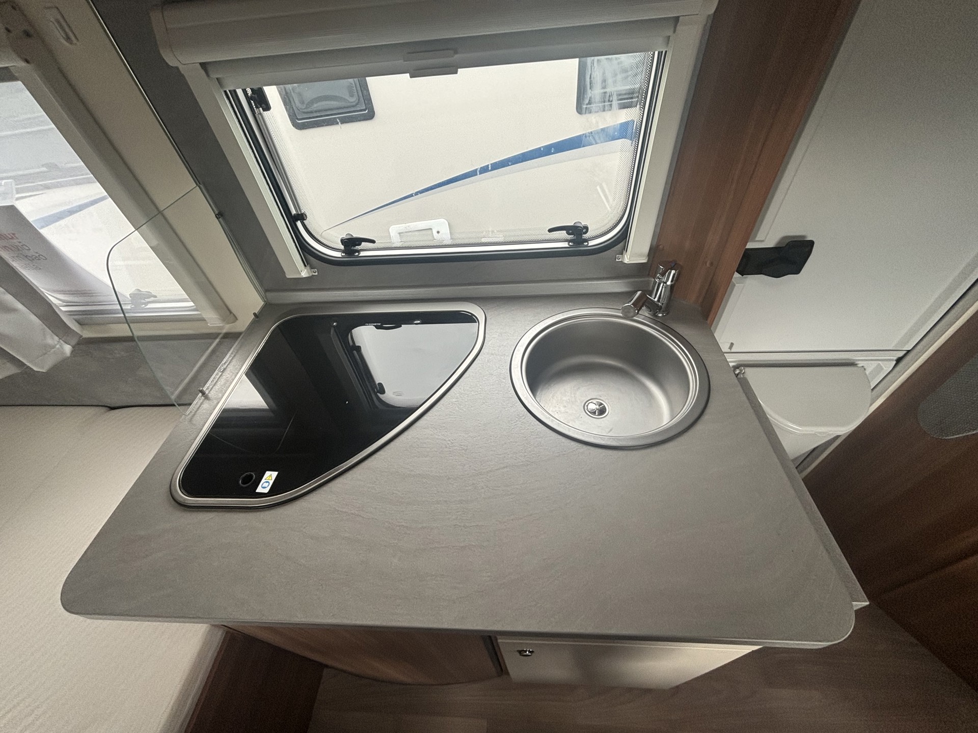 Weinsberg 390 - 6/2018